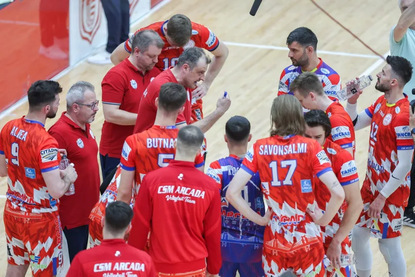 CSM Arcada Galaţi va debuta la Baia Mare