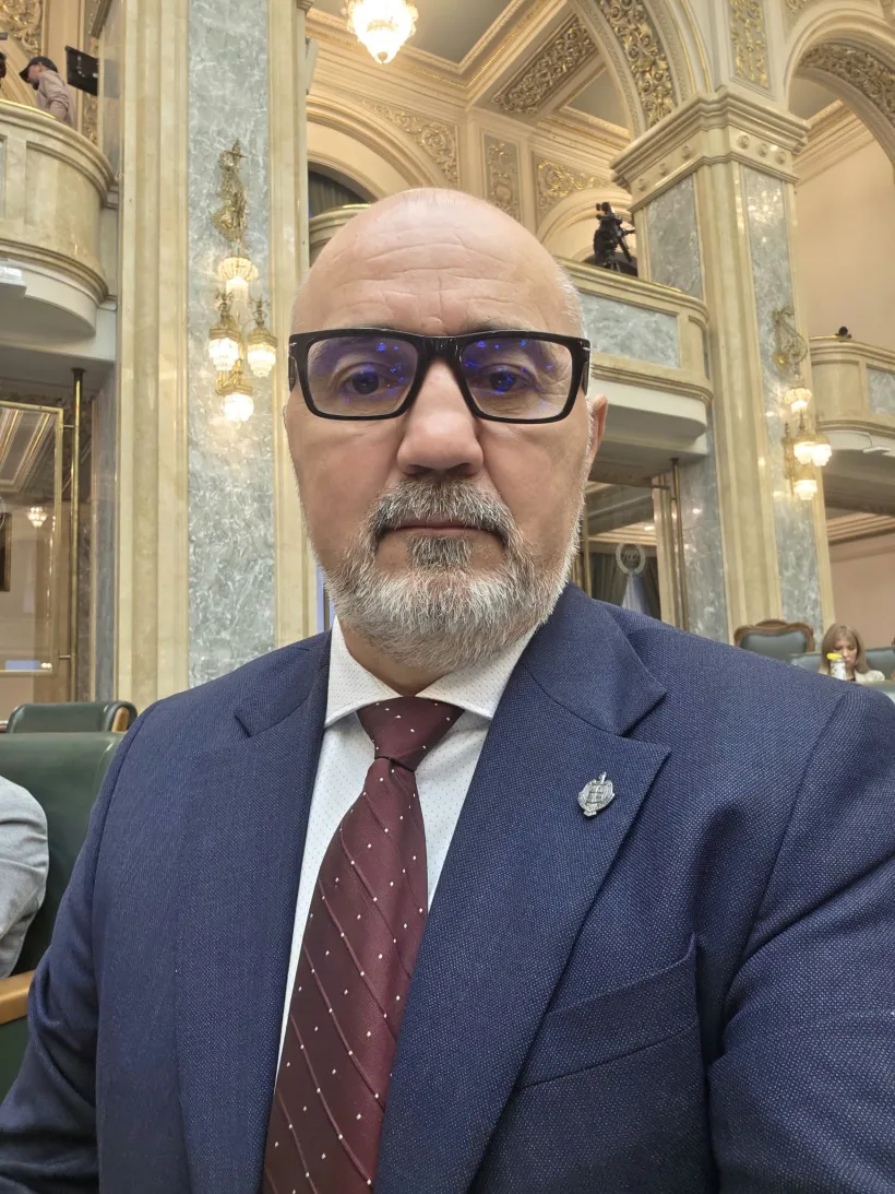 Mutare pe scena politică din Galați. Fostul senator USR George Ștefanache s-a afiliat grupului parlamentar al PNL