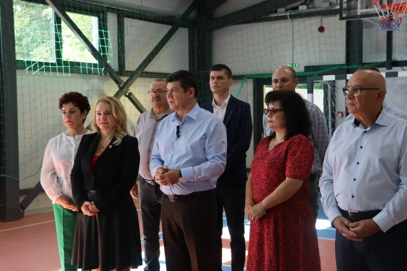 Costel Fotea: Sală de sport nouă pentru copiii cu nevoi speciale din Tecuci, după o investiție de peste 1,4 milioane de lei