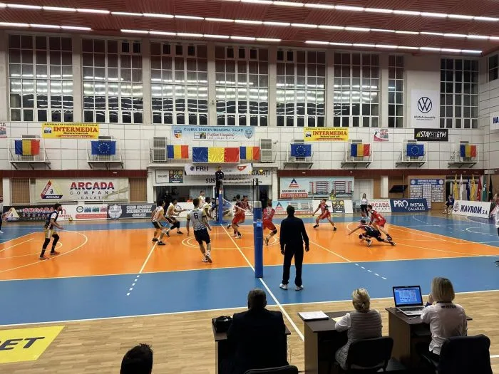 Campionii de la CSM Arcada au învins în minim de seturi Constanţa