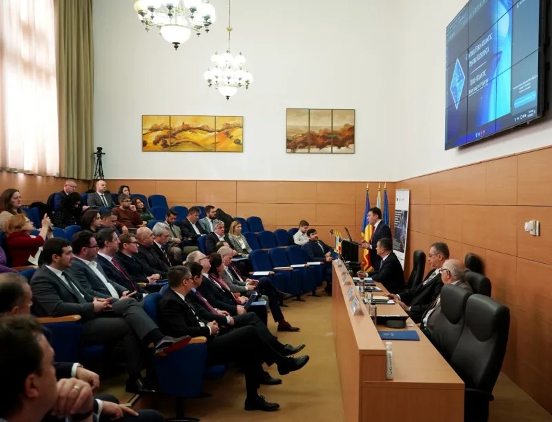 Conferința „Dezinformare şi Propagandă - factori de risc în relațiile economice internaționale”, la Universitatea din Galați