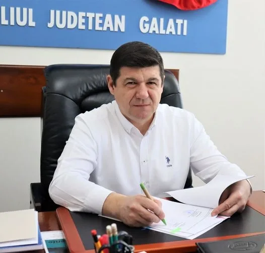 Costel Fotea, președintele CJ Galați: două contracte de finanțare cu fonduri UE pentru Ambulatoriile de Specialitate de la Spitalul Județean și Spitalul Tg. Bujor