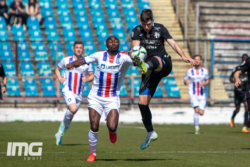 Oțelul are duel cu Steaua în cursa pentru promovare