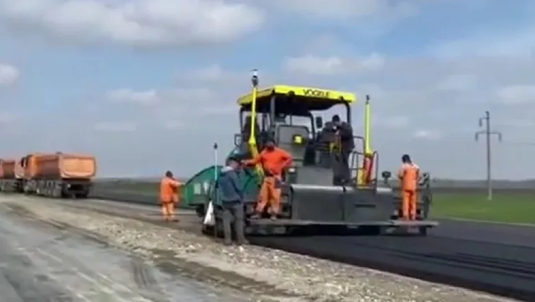 Primii 300 metri de asfalt au fost așternuți pe Drumul Expres Galați-Brăila