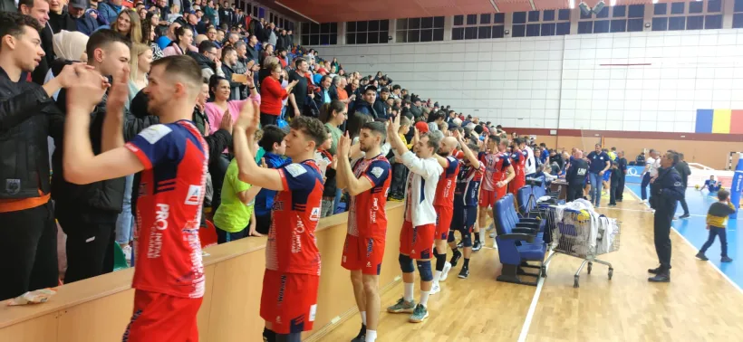 CSM Arcada va întâlni Dinamo pentru un loc în finala campionatului