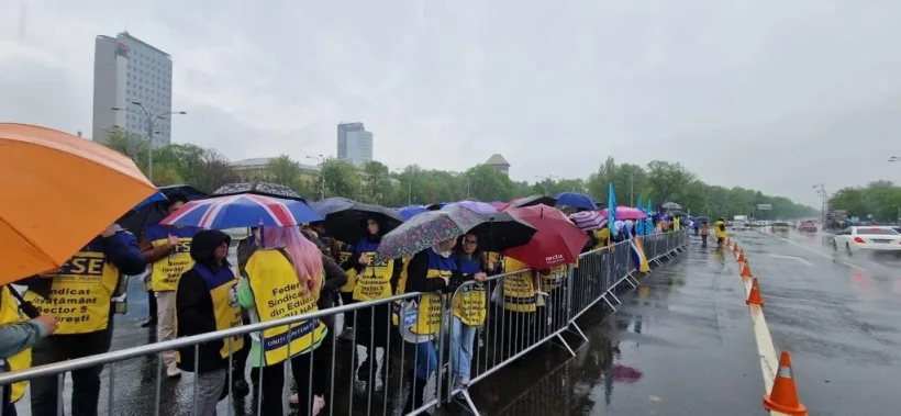 Gata! Au început protestele cadrelor didactice