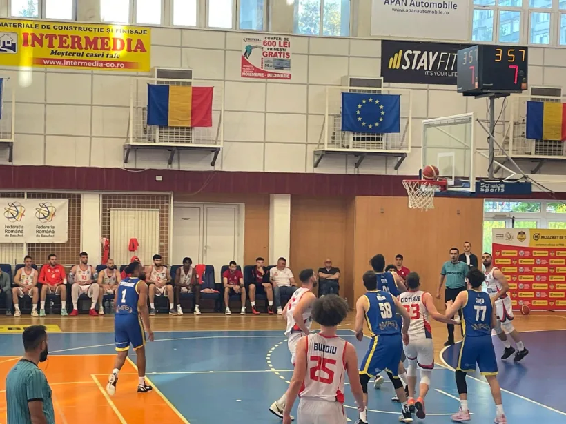 Locul 13 pentru baschetbaliştii de la CSM Galaţi