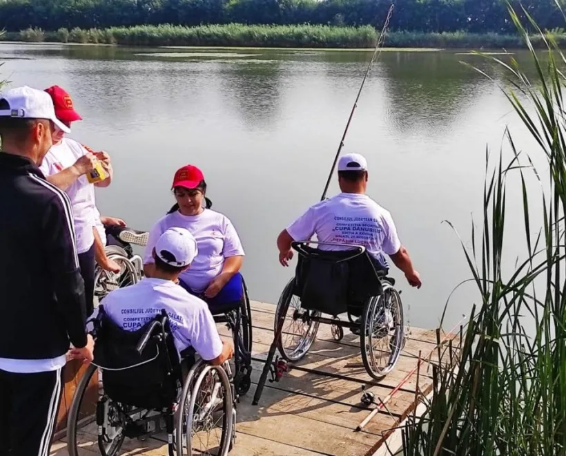 Concurs sportiv pentru persoanele cu dizabilități locomotorii, la Balta Zătun