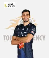 CSM Arcada Galaţi l-a transferat pe brazilianul Hugo Hamacher Silva