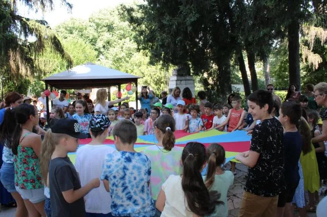 Cluburi de vacanță pentru copii și adolescenți, organizate la Biblioteca „V. A Urechia”
