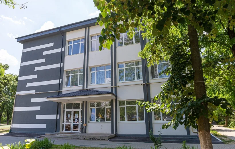 Modernizare cu fonduri europene, la Colegiul Național „Mihail Kogălniceanu”