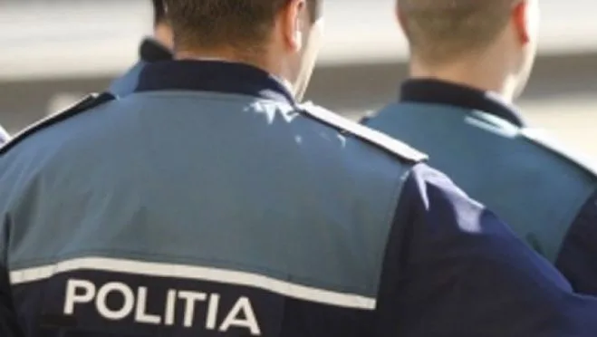 Polițist din Galați acuzat de ultraj contra bunelor moravuri