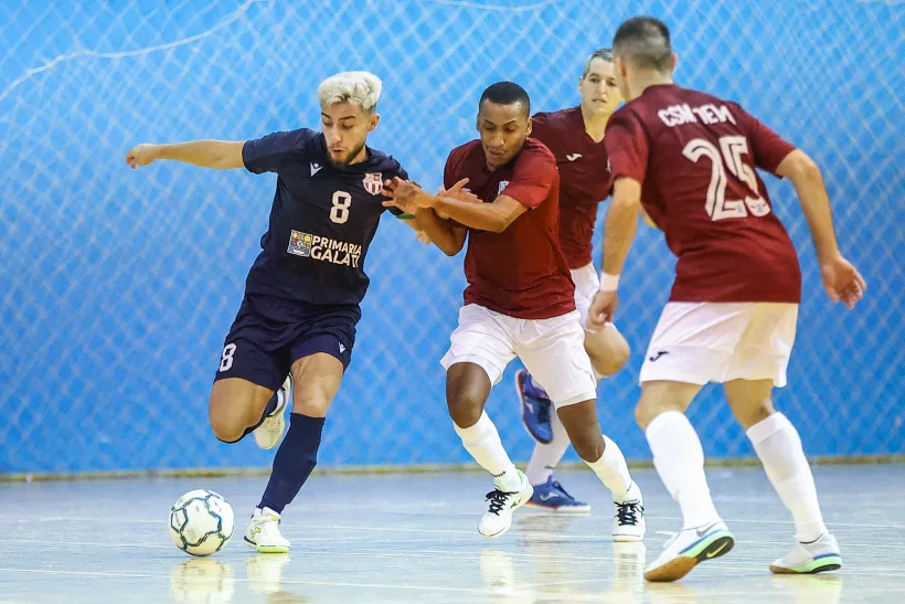 United a condus cu 2-0, 3-1 și 4-2 la Deva dar a trebuit să se mulțumească cu un punct