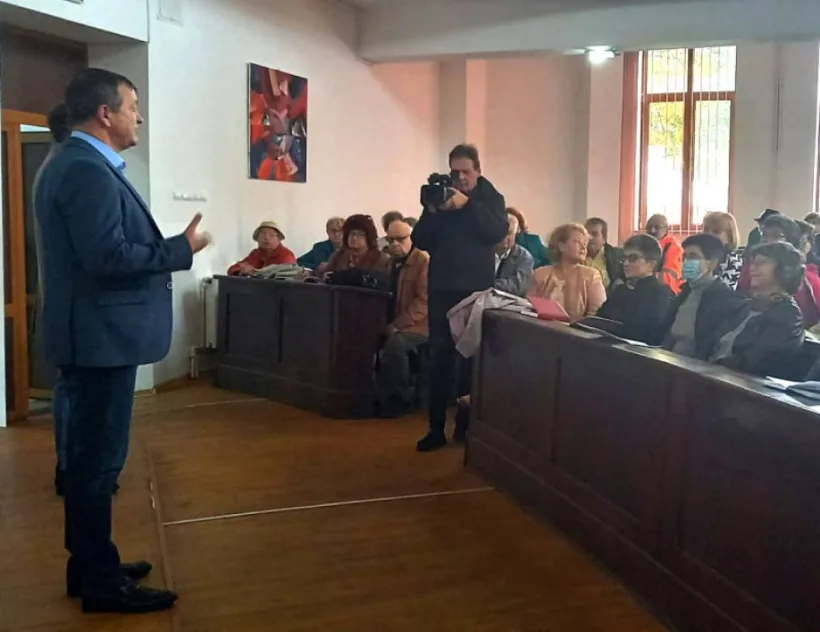 Seniorii de la U3A au trecut prin emoțiile debutului de an universitar!