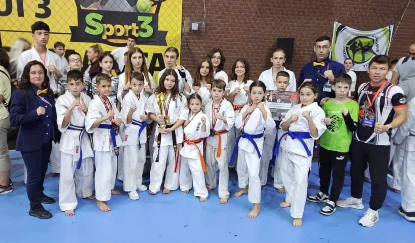 Salbă de aur, argint și bronz pentru ACS Triumf Dojo Galați
