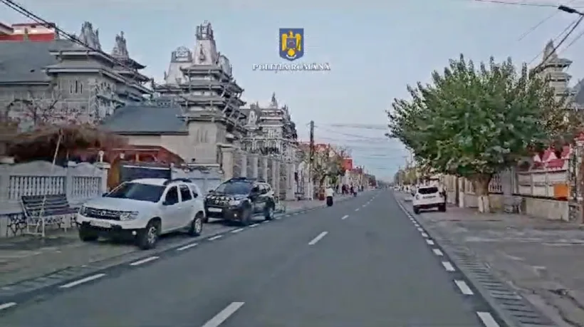 VIDEO Percheziții la palatele romilor din Ivești