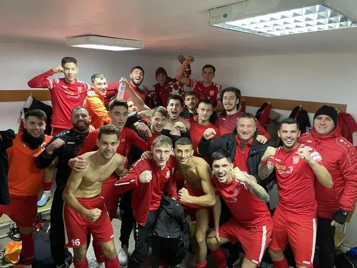 Lieştenii lui Cătălin Savu iernează pe podium