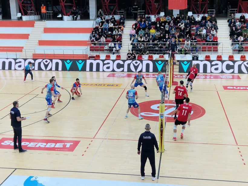 Trei puncte în fieful lui Dinamo