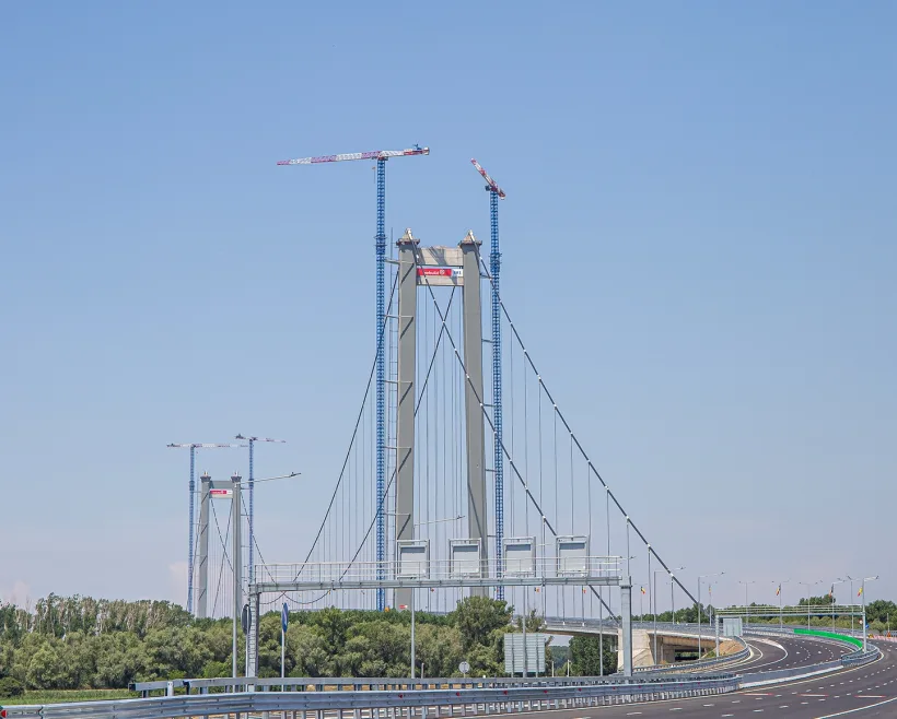 Podul suspendat peste Dunăre: de ce nu este făcută recepția lucrării