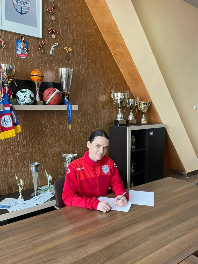 Kazaha Kristina Radayeva a semnat pentru CSM Galaţi