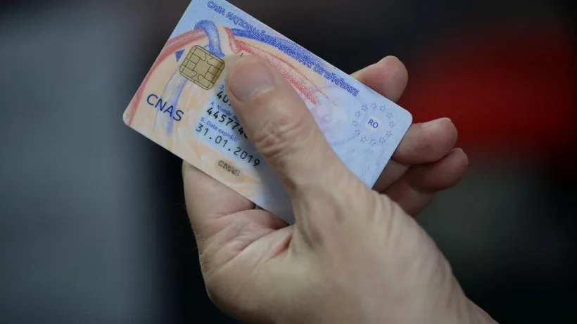 CAS: Adeverința de înlocuire a cardului duplicat este valabilă până la data emiterii cardului duplicat