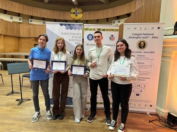 Un licean de la CNVA Galați, calificat la Olimpiada internațională de Biologie
