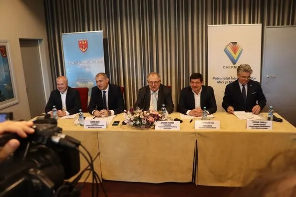 Președintele CJ Costel Fotea, întâlnire cu mediul de afaceri din județul Galați, cu ocazia Zilei Întreprinzătorului
