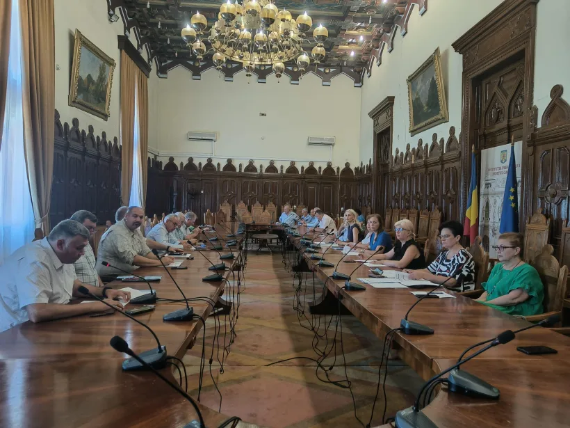 Rezultatele mulțumitoare a elevilor gălățeni la concursurile naționale, analizate în CDS
