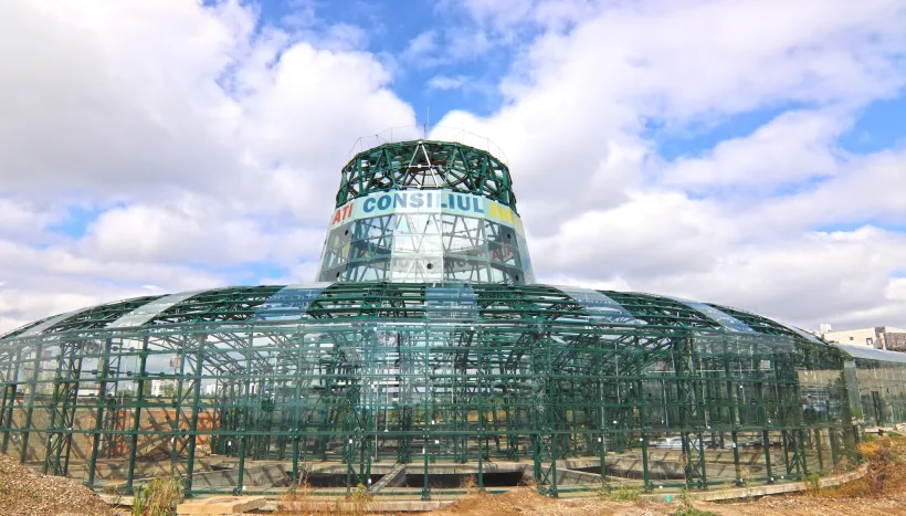 Costel Fotea: Construim cea mai frumoasă seră de plante exotice din regiune