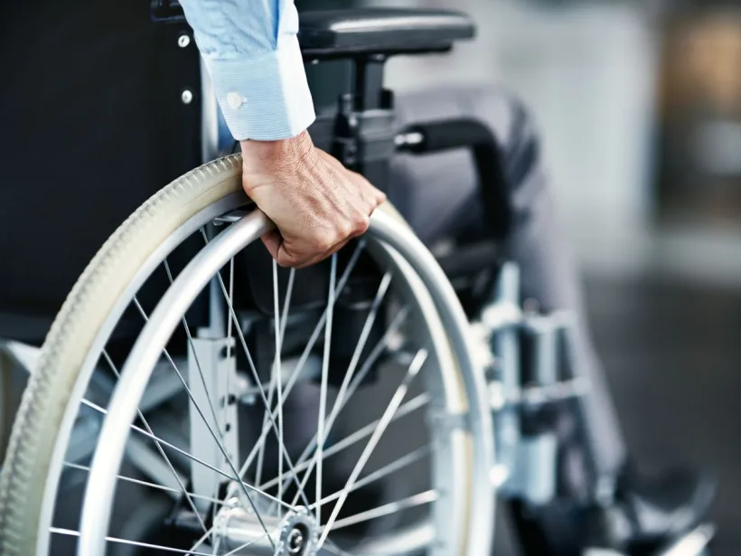 Indemnizațiile sociale pentru persoanele cu dizabilități, plătite în avans