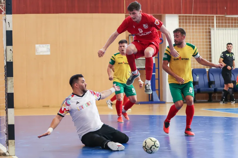 A 7-a victorie pentru United