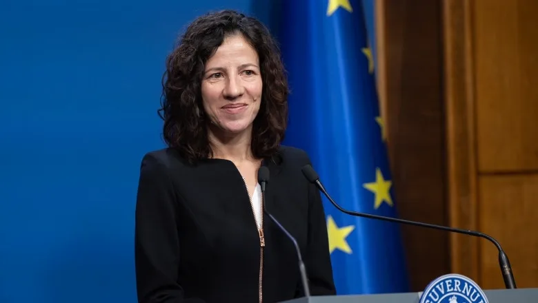 Ciolacu: Parlamentul European a validat-o pe Roxana Mînzatu ca vicepreşedinte al Comisiei Europene şi cu un portofoliu relevant de comisar european