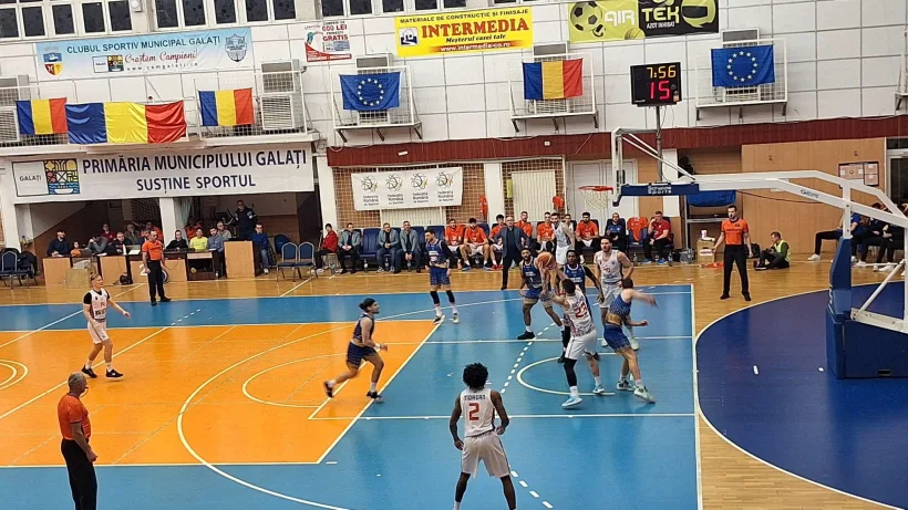 A doua victorie sezonală pentru baschetbaliştii de la CSM Galaţi