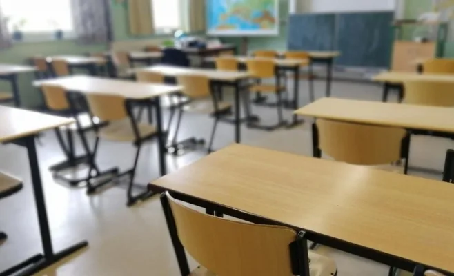 Grădinițele, școlile, universitățile nu se vor mai redeschide în acest an școlar