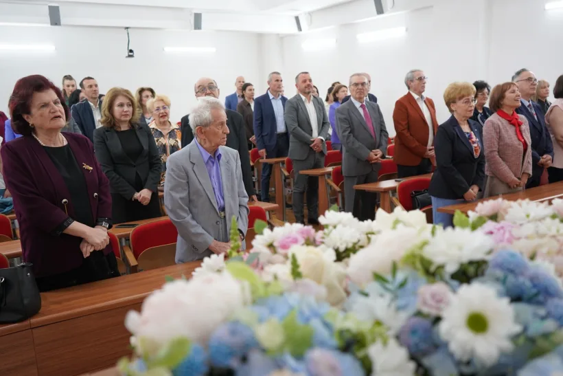 Profesorii pensionari onorați la Gala Excelenței – Profesor FEAA