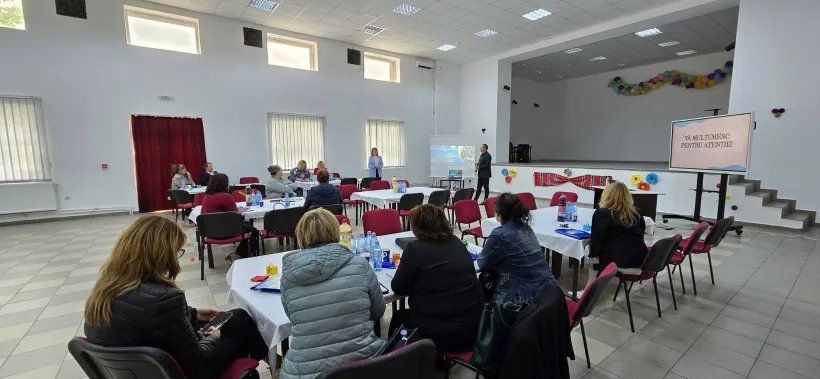 Managerii școlari gălățeni au aprofundat „Profilul de formare al absolventului”