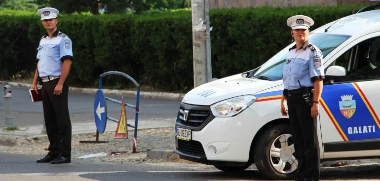 Premierul Bolojan propune reducerea numărului de polițiști locali