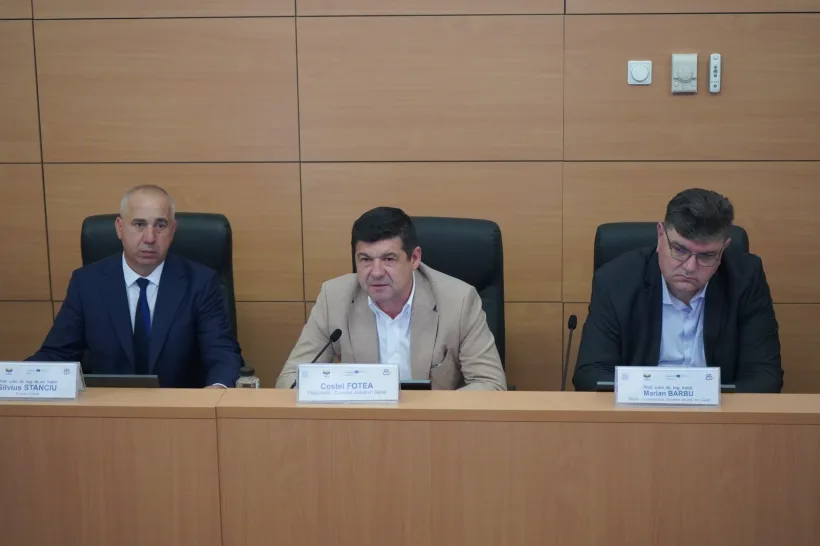 Proiect pentru crearea unei platforme digitale, care să asigure acces echitabil la resurse educaționale moderne în zona transfrontalieră Galați–Chișinău
