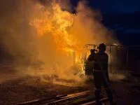 Incendiu la o locuință din Munteni: un bărbat a suferit arsuri de gradul I