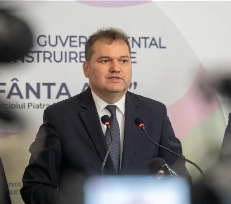 Ministrul Dezvoltării: Reforma administrației locale ar duce la eliminarea a 40.000 de posturi