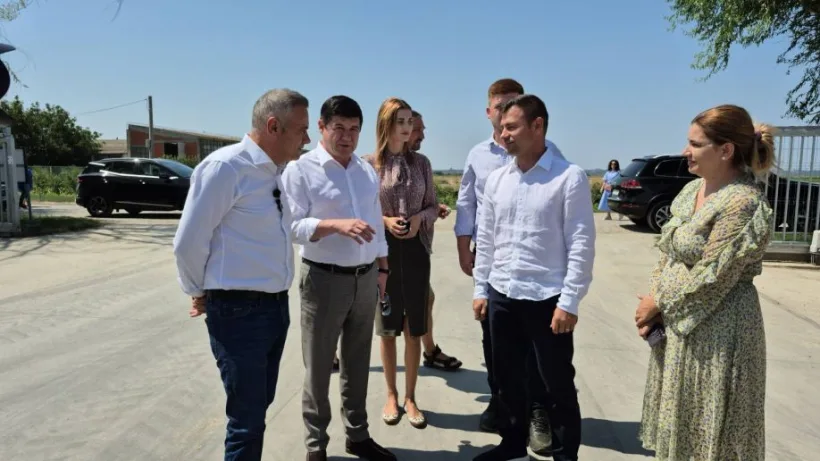 Cooperare și performanță în agricultură. Costel Fotea: Împreună cu ministrul Agriculturii, Florin Barbu, am vizitat Prodleg Farm-o afacere de succes