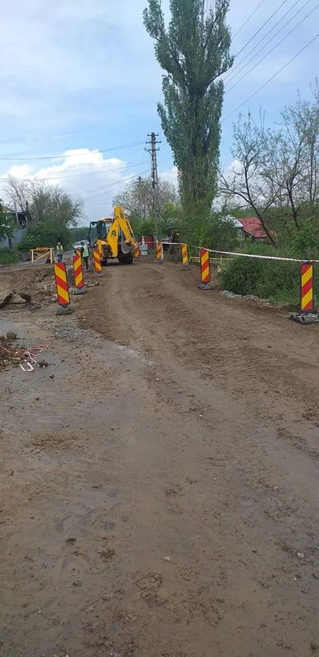 Vești bune pentru șoferii gălățeni. Se circulă din nou în condiții de siguranță pe DJ242