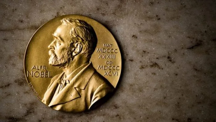 O femeie obține Premiul Nobel pentru Pace 2025