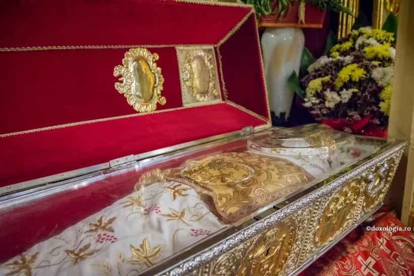 Sfânta Cuvioasă Parascheva, ocrotitoarea Moldovei, sărbătorită cu mare evlavie