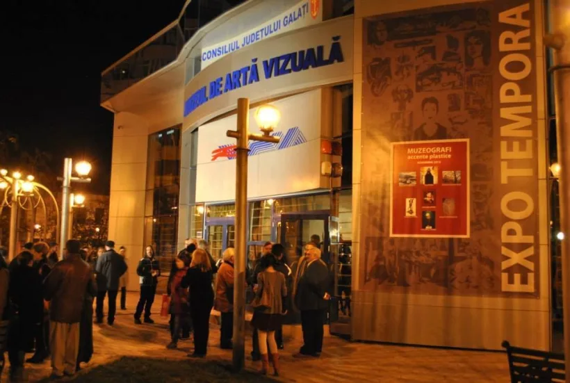 Muzeul de Artă Vizuală Galați prezintă proiecția specială KineDok „Umbrele Istoriei”