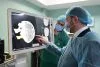 Revoluție în neurochirurgie: RMN mobil pentru pacienții critici, în premieră națională