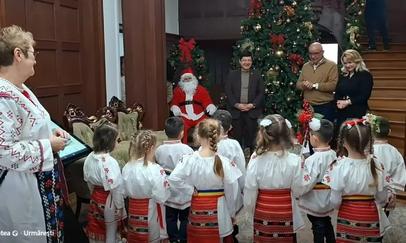 VIDEO Costel Fotea: Aproape 200 de copii au adus frumusețea și căldura sărbătorilor de iarnă la Consiliul Județean