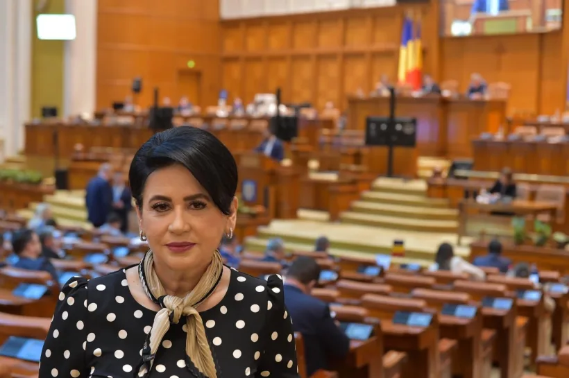 Deputatul Viorica Sandu, mesaj de Crăciun: Le transmit tuturor gălățenilor cele mai sincere urări de sărbători binecuvântate și le doresc liniște sufletească