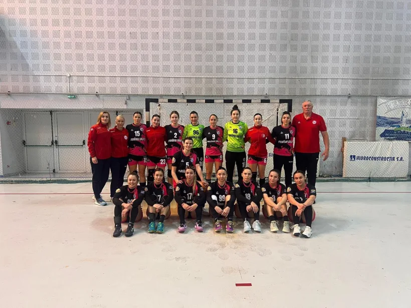 Prima victorie pentru handbalistele de la CSM Galaţi