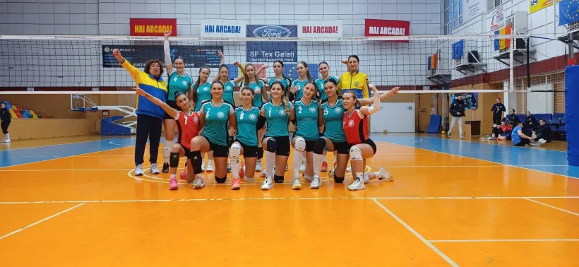 Fetele de la CSU s-au jucat cu inimile suporterilor şi au câştigat